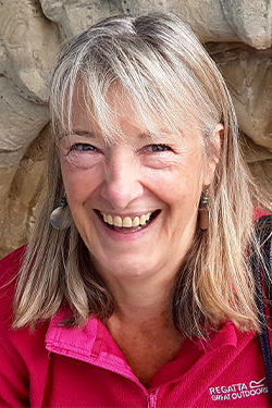 Lorna Waterton Bourdeaux Headshot