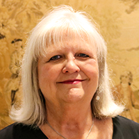 Rhonda Hanna Headshot