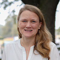 Laura Semrau Headshot