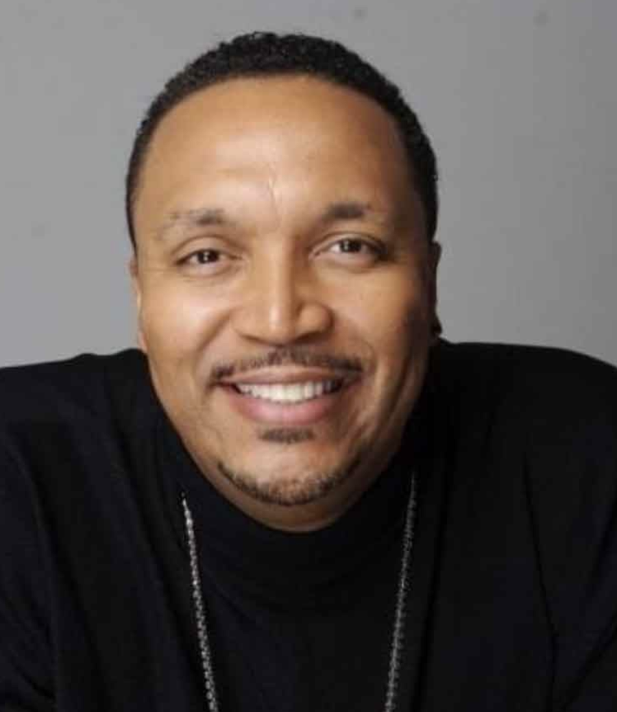 Kevin Bond headshot