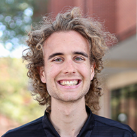 Brandon Kruse headshot