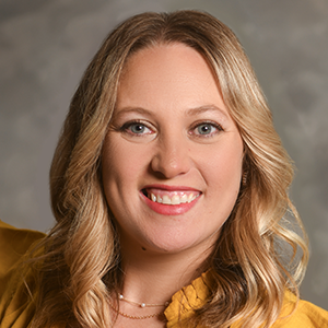Kallie Crowell Headshot
