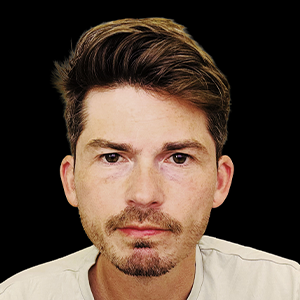 Kyle Gray Headshot